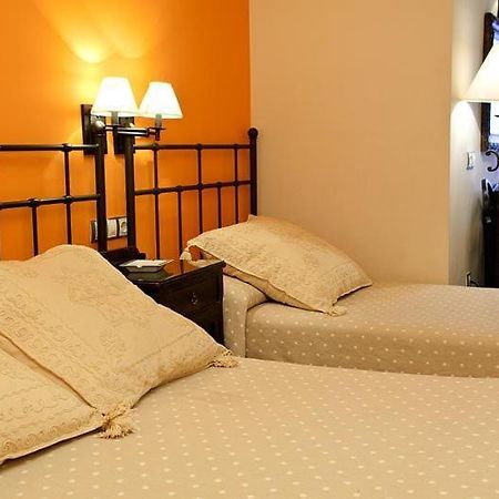 Hostal Vidaller Б'єльса Екстер'єр фото