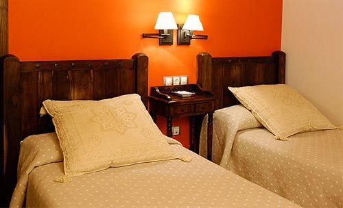 Hostal Vidaller Б'єльса Екстер'єр фото